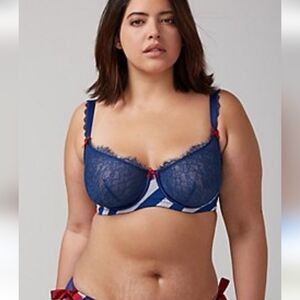 Cacique 40F (40DDD) Blue Lace Underwire Bra with White Stripes W/Red 2643-P